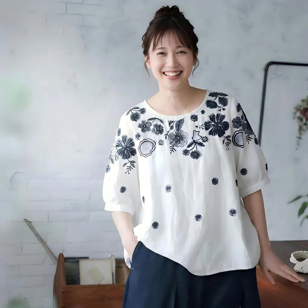 それどこの？」って聞かれる、まいにちの刺繍Tシャツ