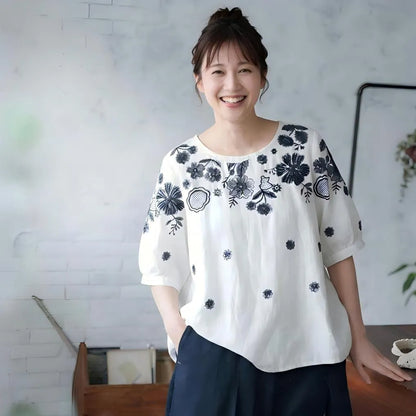 それどこの？」って聞かれる、まいにちの刺繍Tシャツ