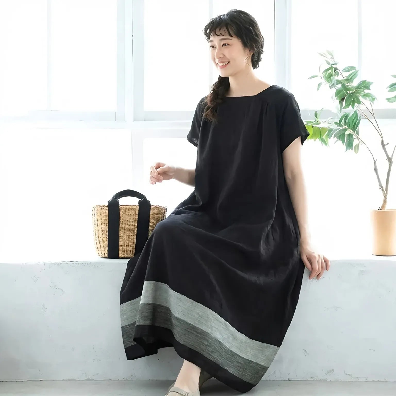 色の重なりが、いつもの日を彩る。配色ワンピース。
