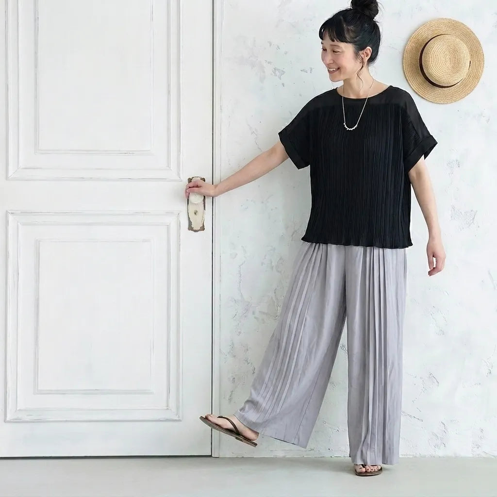 【単品注文】クルーネックバットスリーブ半袖トップスとプリーツワイドパンツセットアップ