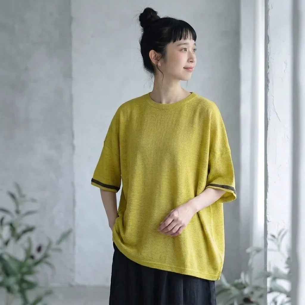 夏のスキマをゆるりと泳ぐ、遊び心を忘れないオーバーサイズTシャツ