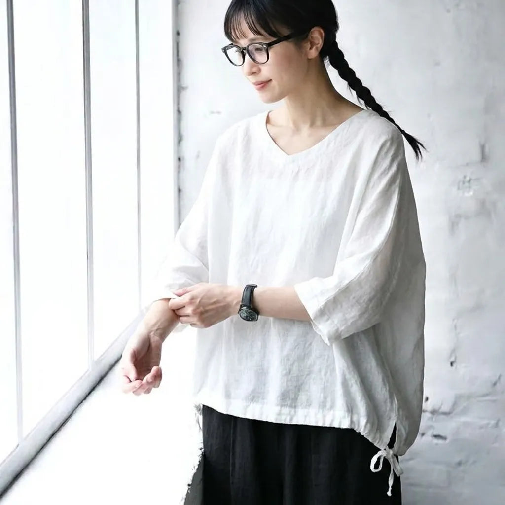 夏のスキマが、サマになるドロストTシャツ