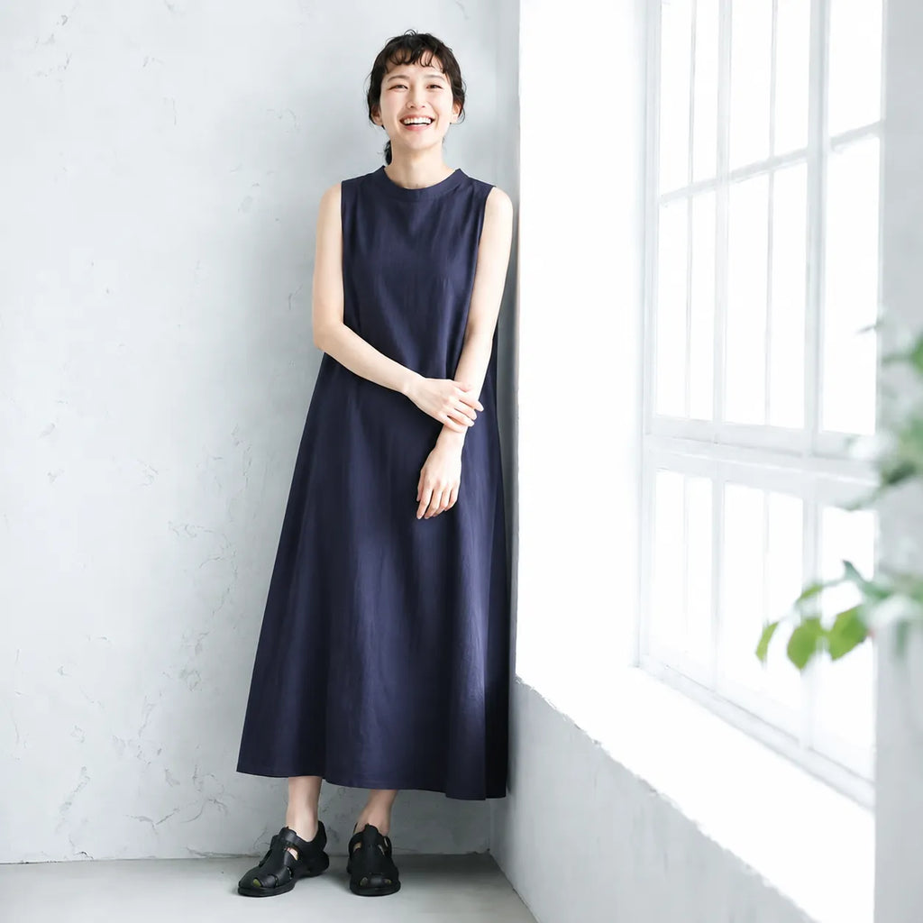 夏の風をひとりじめする、ノースリーブワンピース
