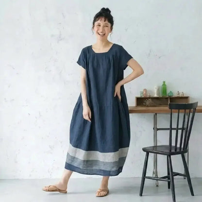 色の重なりが、いつもの日を彩る。配色ワンピース。