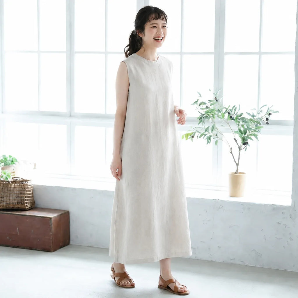 夏の風をひとりじめする、ノースリーブワンピース
