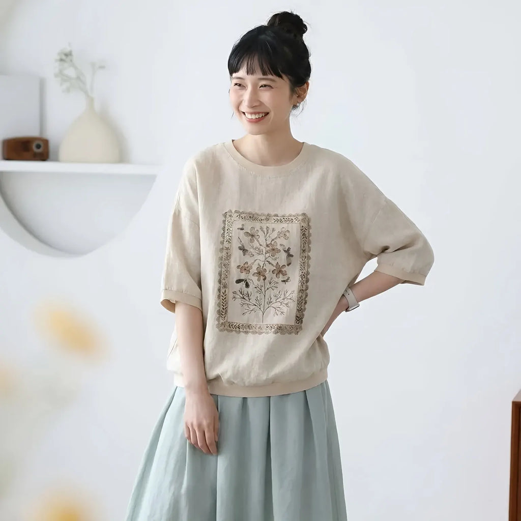 今日はどんな景色に出会うかな。そんな日のTシャツ