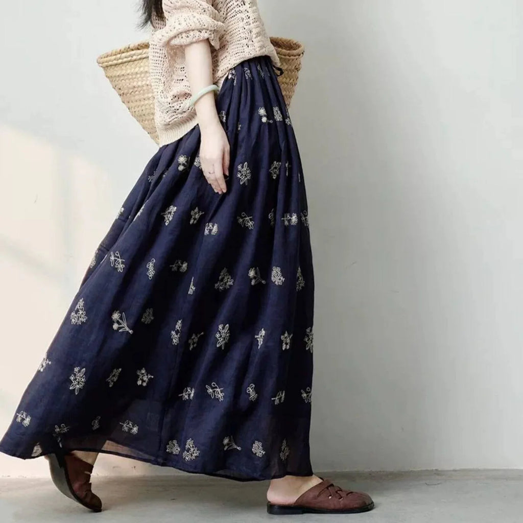 花を連れて歩く 刺繍ロングスカート