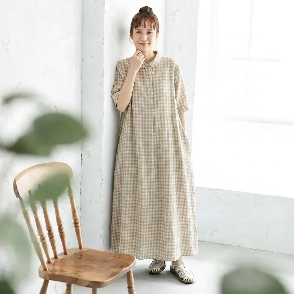 今日はゆっくり過ごしたい日の、チェックワンピース