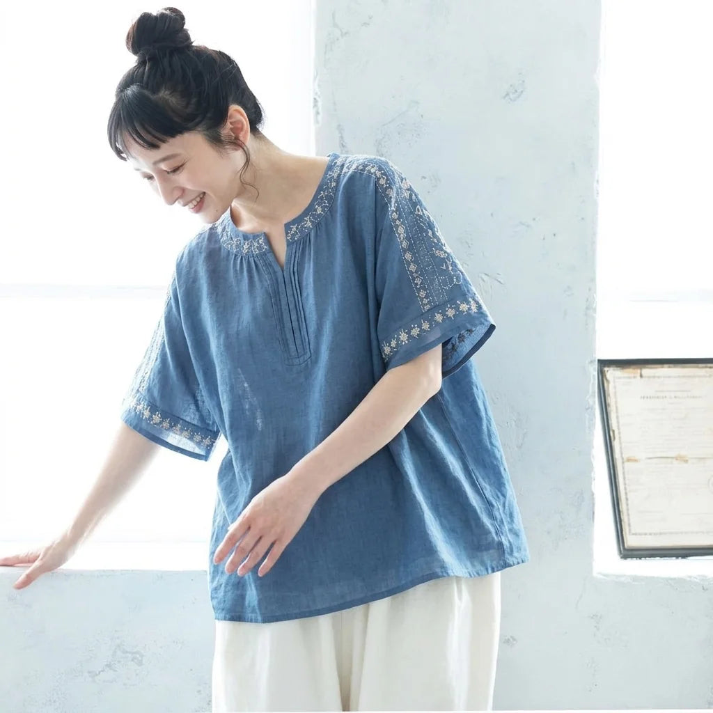 刺繍入りVネックコットンリネンゆったりシャツ