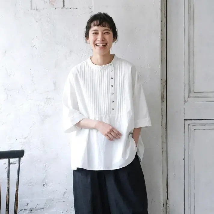 コットンリネンのゆるっと大人可愛い夏のおめかしブラウス