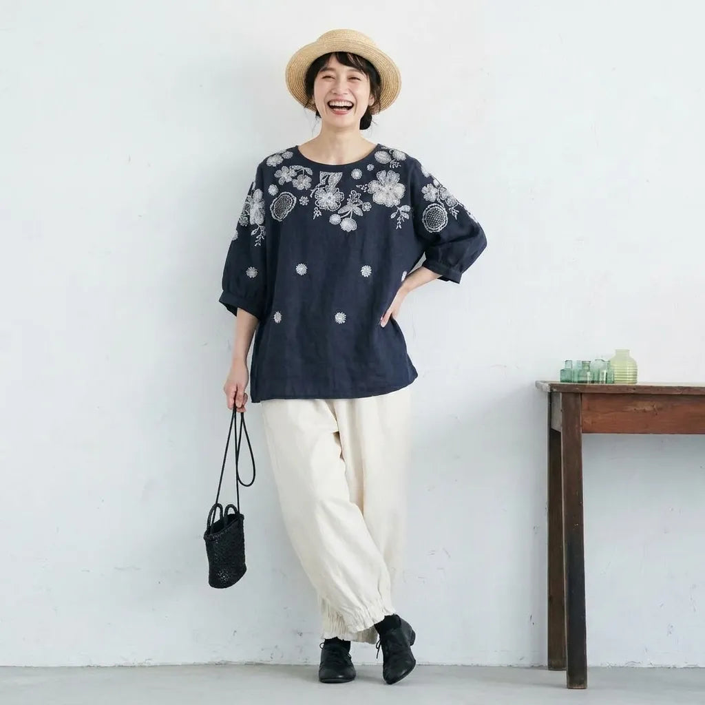 それどこの？」って聞かれる、まいにちの刺繍Tシャツ