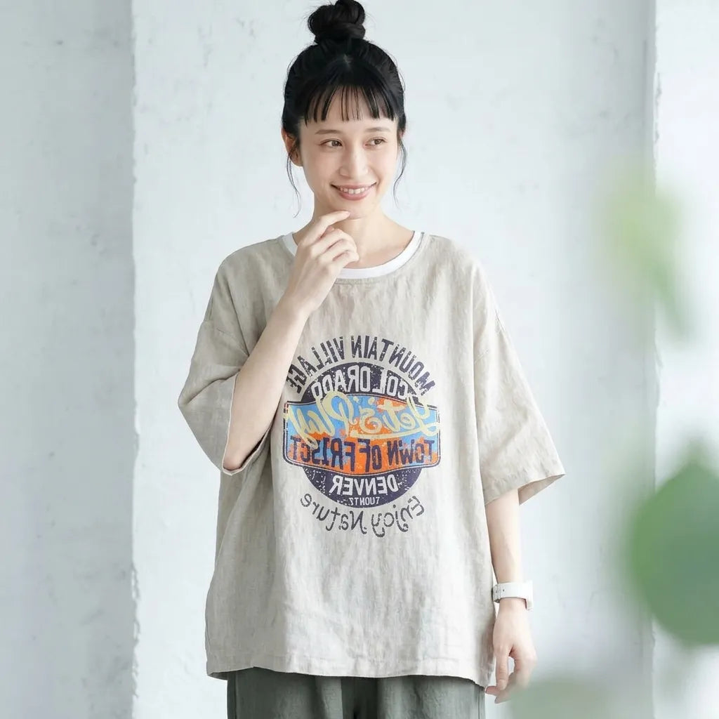 大人になっても、遊び心を。手描き風イラストTシャツ