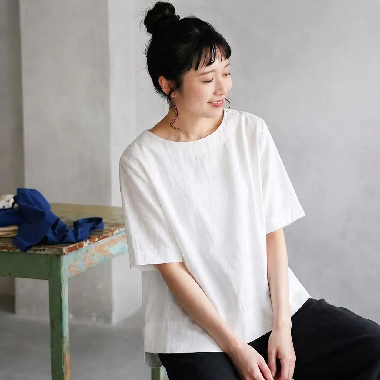 なんでもない日の無地クルーネックTシャツ
