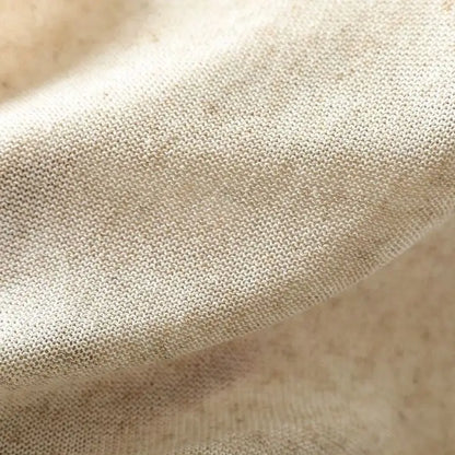 夏のスキマをゆるりと泳ぐ、遊び心を忘れないオーバーサイズTシャツ