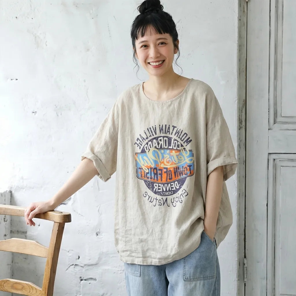大人になっても、遊び心を。手描き風イラストTシャツ