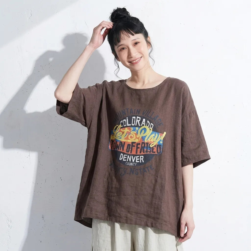 大人になっても、遊び心を。手描き風イラストTシャツ