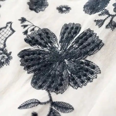 それどこの？」って聞かれる、まいにちの刺繍Tシャツ