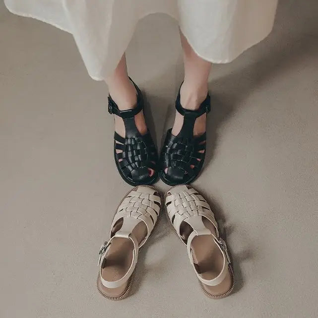 足もとで風をあつめる、メッシュサンダル