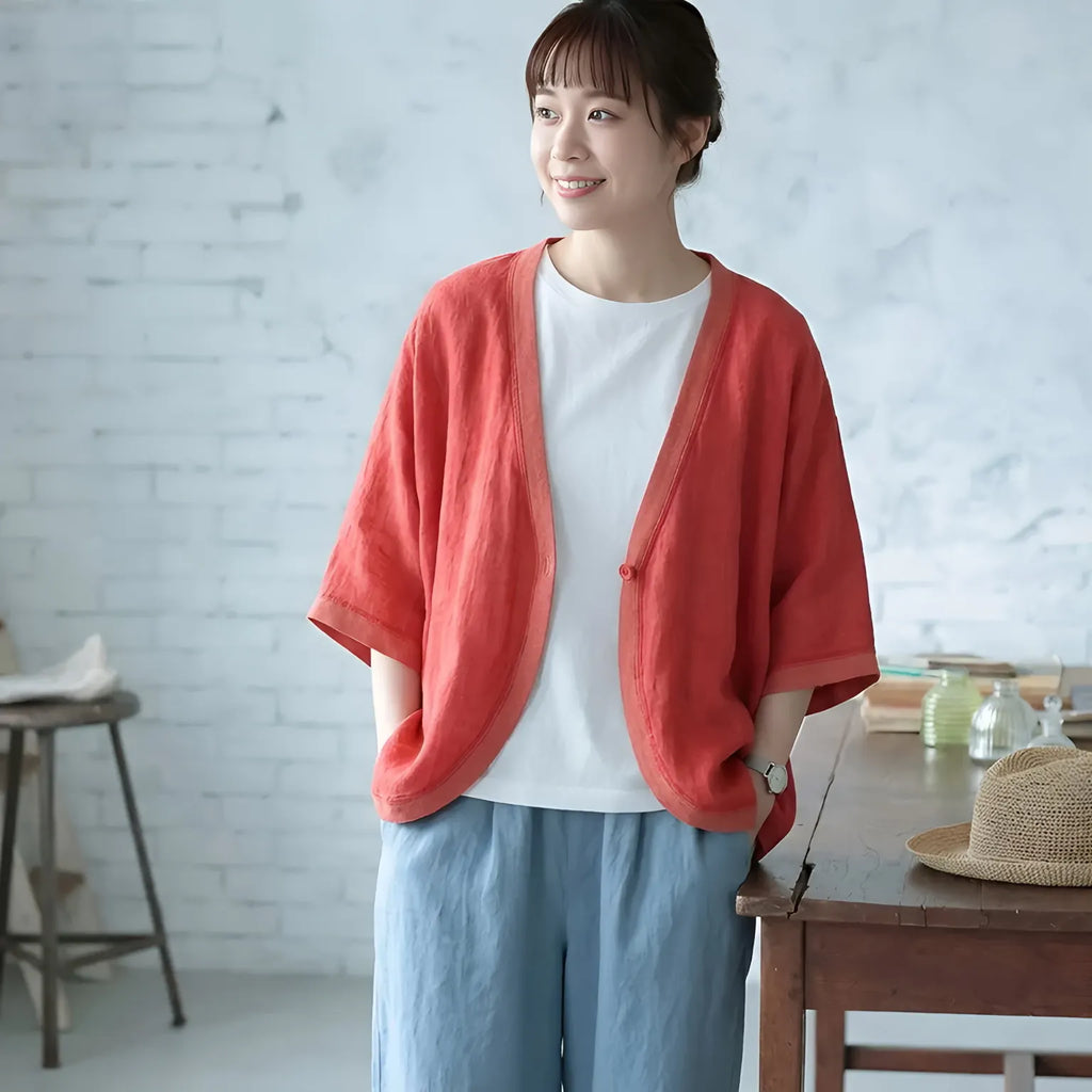 手仕事のぬくもりを添えて。仕立ての綺麗なシンプルカーデ