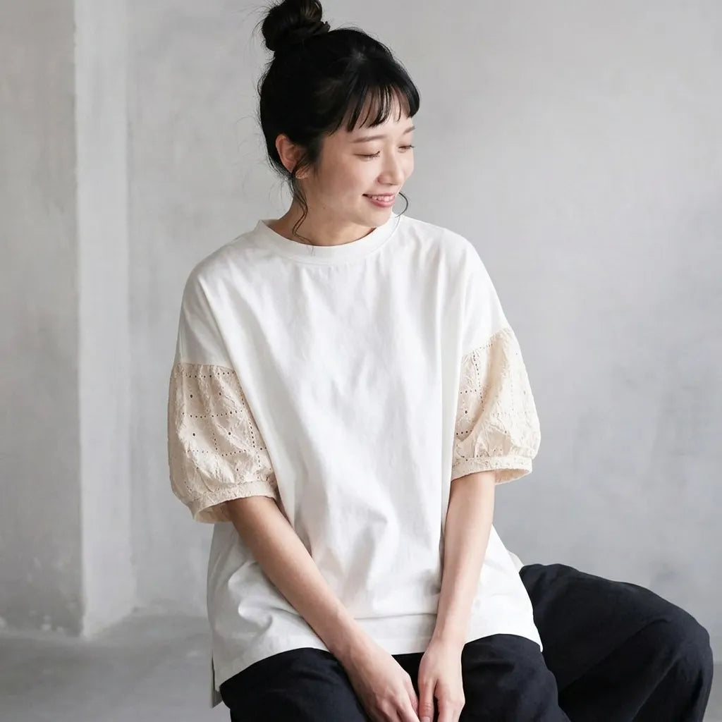風を編みこむ、透かし編みプルオーバー Tシャツ