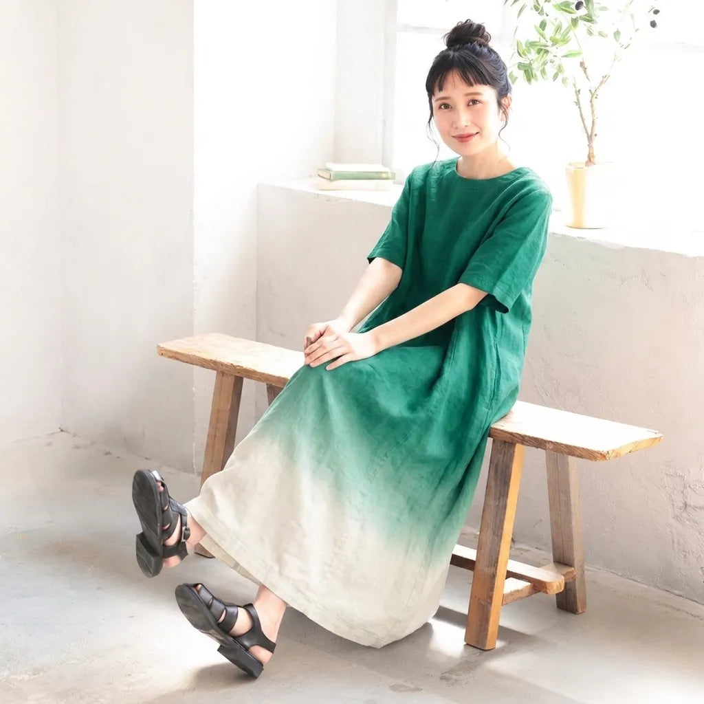 青みどりを重ねた、ゆったりカジュアルワンピース