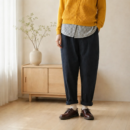 トップスを選ばず合わせやすい、カジュアルパンツ